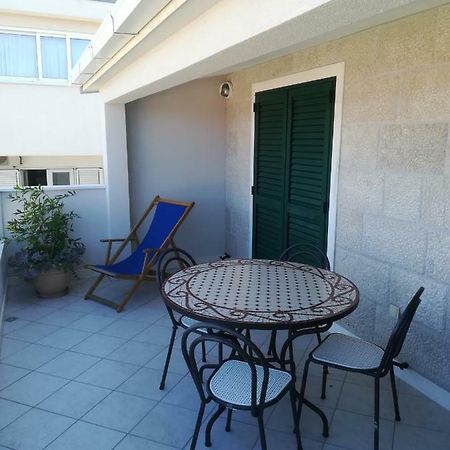 Baska Voda - Apartmani Vesna Екстериор снимка