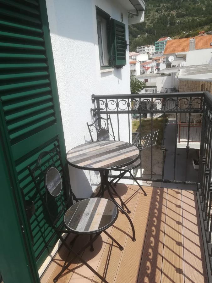 Baska Voda - Apartmani Vesna Екстериор снимка