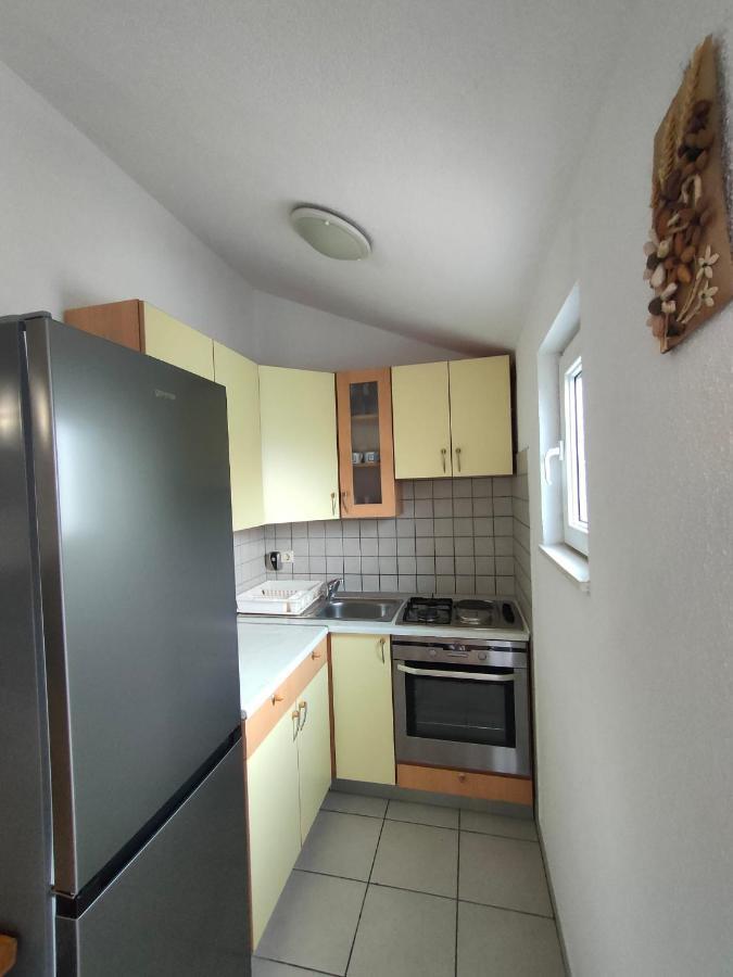 Baska Voda - Apartmani Vesna Екстериор снимка