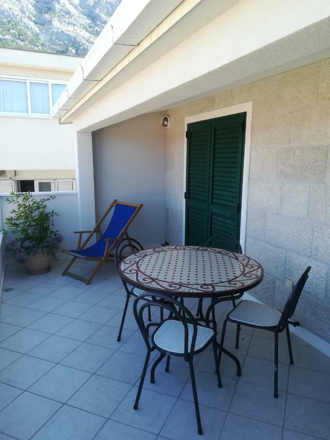 Baska Voda - Apartmani Vesna Екстериор снимка